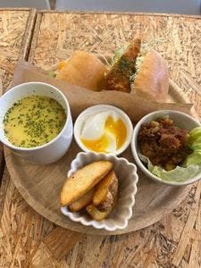 2C CAFE LAB.& COPPE STAND