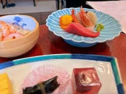 会席料理 琵琶家・別館 清流亭