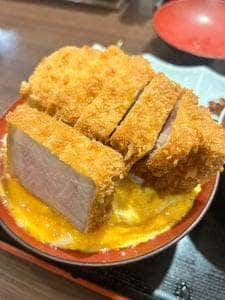 肉屋食堂 たけうち