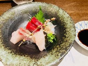 炭火と酒 心月