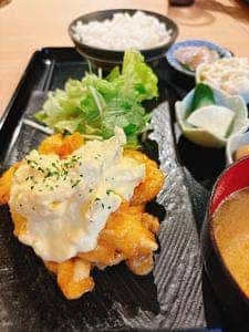 定食×居酒屋 よりどころ