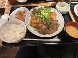 肉系居酒屋 肉十八番屋 五反田店