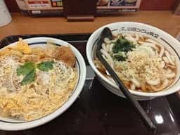 山田うどん 亀井野店