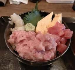 豊洲発 海鮮ちょい呑み食堂 ひできち