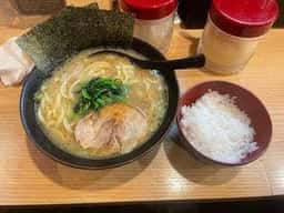 えび豚骨拉麺 春樹 江戸川橋店