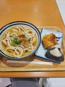 釜八うどん アルパーク店