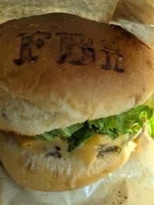 FRESH BURGER INN 北九州小倉