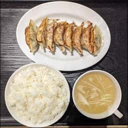 餃子小籠包 富士山 狸COMICHI店