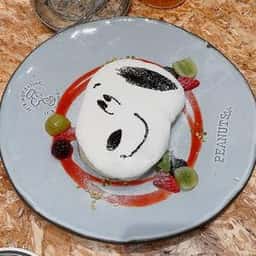 PEANUTS Cafe SUNNY SIDE kitchen