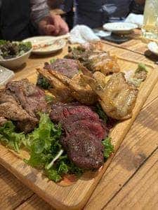 肉系居酒屋 肉十八番屋 五反田店