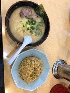 博多ラーメン長浜や 八幡山店