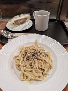 カフェ・ベローチェ 鍛冶町店