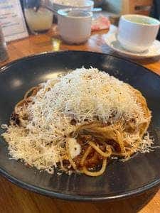 PISOLA 東香里店