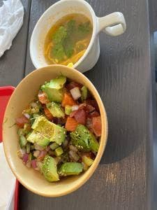 MAGURO MARKET 三井アウトレットパーク横浜ベイサイド店