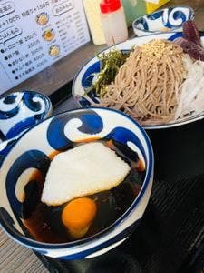 蕎麦とラー油で幸なった。東大阪店