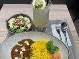 ICONIC STAGE marunouchi