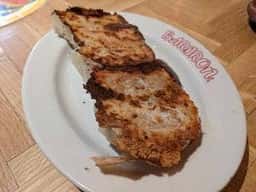 餃子といえば芭莉龍