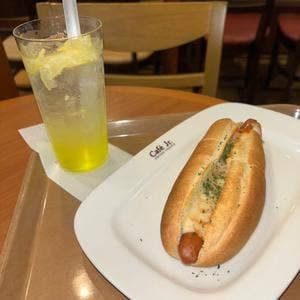 イタリアン・トマト CafeJr. 新宿靖国通り店
