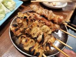 炭火 焼きとん 焼鳥 出陣 高円寺店