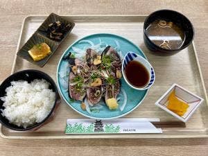 レストラン かどやてらす