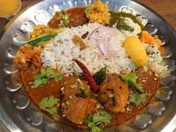 六本松カレチネ