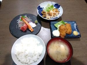 海鮮料理 ぐろっと