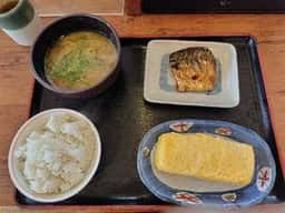 街かど屋 南津守店