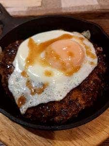 ハンバーグ つむぐ亭