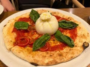 イーターリー グランスタ丸の内店