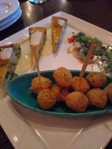 トロススペイン グリルアンドバル