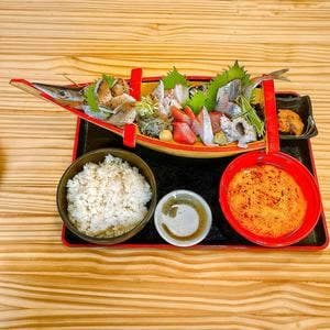 ゆうまん丸食堂