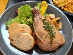 TORQUE SPICE&HERB TABLE&COURT