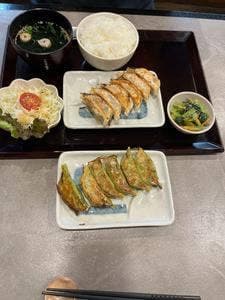 手包餃子 餃