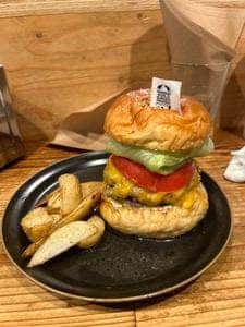WorldBurger池袋西口本店