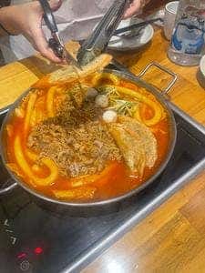 青年茶房