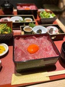 個室和食 肉割烹 吟次郎 品川駅前店