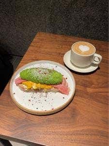 anonymous art cafe