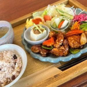 ハチマルコーヒー山本店