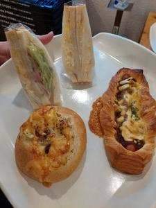 BAKERY IZUMI