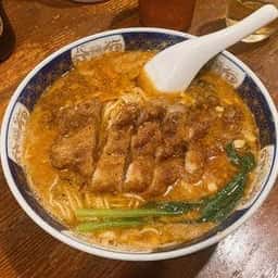 支那麺 はしご 入船店