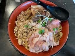 肉麺 ひだまり庵