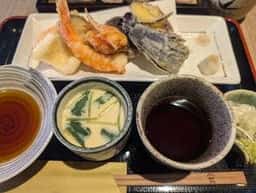 かどなしや赤羽南口店