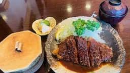 下町の小さなレストラン 三好弥