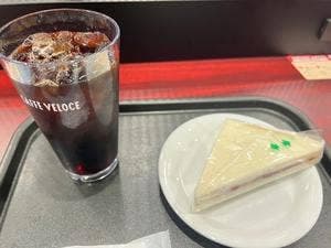 カフェ・ベローチェ 水道橋店