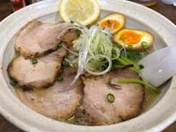 鶏白湯ラーメン大葉