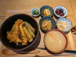 イザカヤ SAKETORA