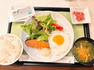 新千歳エアポートレストラン by ROYAL HOST