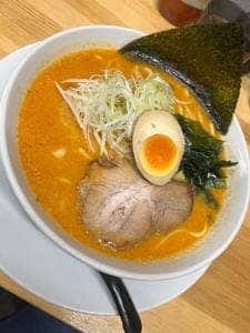 とんこつらーめん 凛