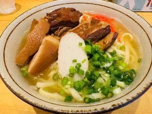 沖縄そばぬちぐすい