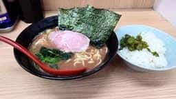 横浜家系ラーメン 武蔵家 御茶ノ水店